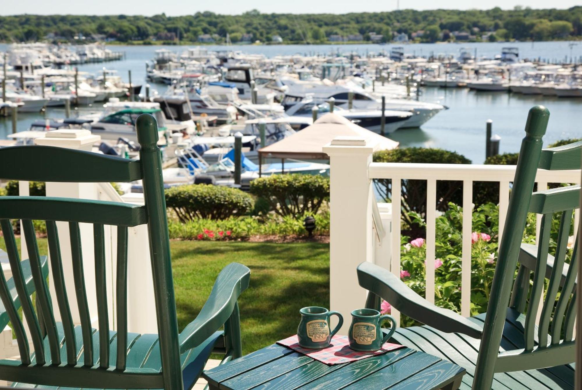 ניאנטיק Inn At Harbor Hill Marina חדר תמונה